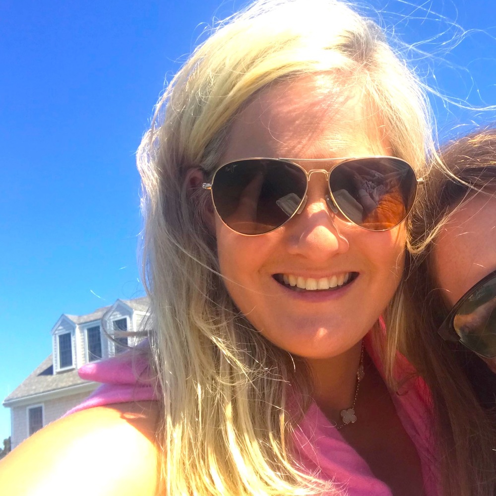 Meet your Posher, Abigail